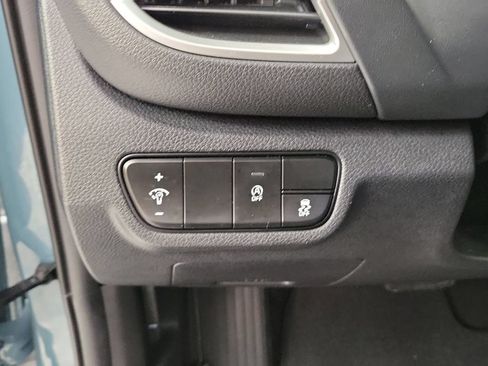 Used 2024 Kia Seltos EX FWD image 13