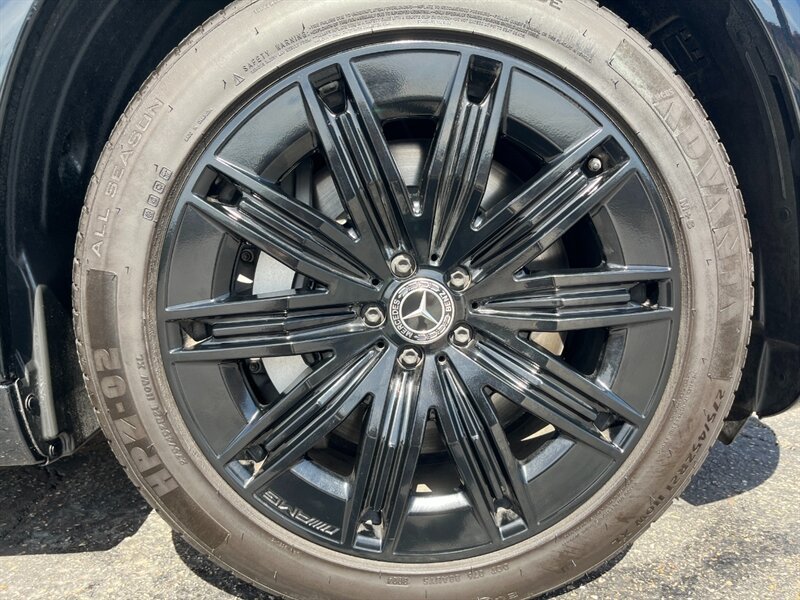 Used 2023 Mercedes-Benz EQS 580 4MATIC SUV image 33