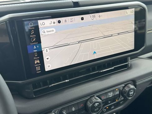 New 2026 Jeep Gladiator Sport AWD/4WD image 16