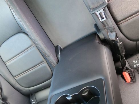 Used 2018 Jaguar XE Prestige image 41