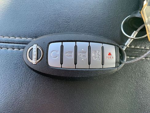 Used 2025 Nissan Altima 2.5 SV image 21