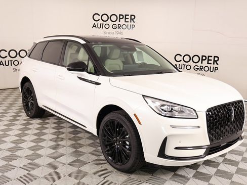 New 2026 Lincoln Corsair Reserve w/ Jet Appearance Package image 1