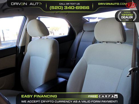 Used 2011 Kia Forte EX image 11