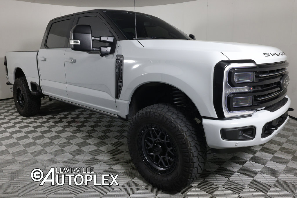 Used 2025 Ford F250 Platinum AWD/4WD image 3