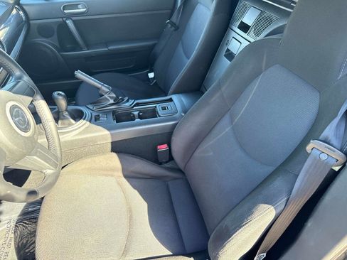 Used 2015 MAZDA MX-5 Miata Sport image 15