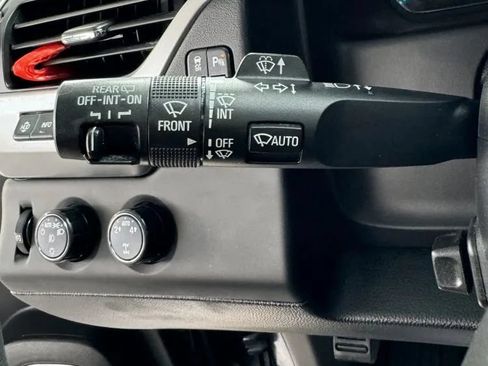 Used 2016 Chevrolet Suburban LTZ AWD/4WD image 45