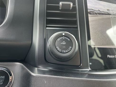 New 2026 Ford F450 Platinum w/ FX4 Off-Road Package image 35