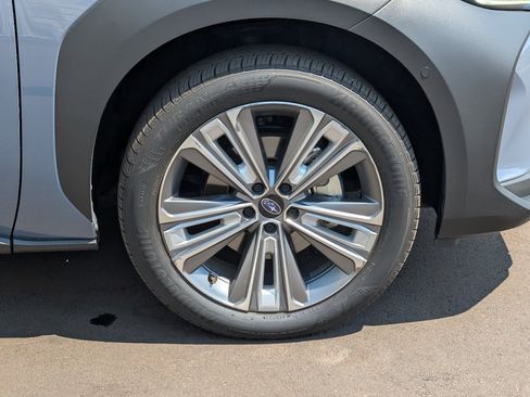 Used 2023 Subaru Solterra AWD image 8
