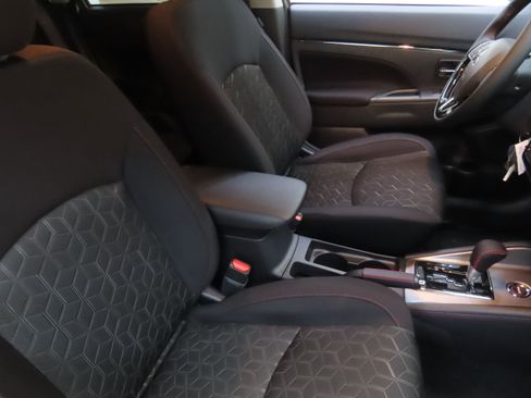 New 2025 Mitsubishi Outlander Sport LE image 21