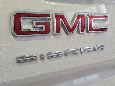 New 2026 GMC Sierra 1500 Elevation image 31