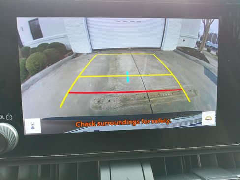 Used 2023 Toyota RAV4 LE image 26