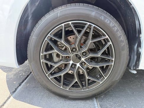 Used 2019 Nissan Sentra SV FWD image 32