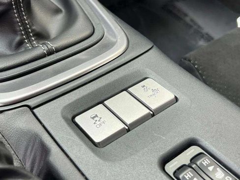 Used 2023 Toyota GR86 Premium RWD image 19