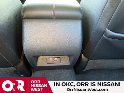 Used 2025 Nissan Altima 2.5 SR image 19