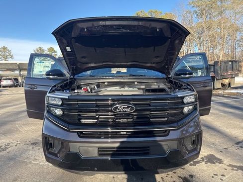 New 2025 Ford Expedition Max Platinum w/ Stealth Performance Package image 25