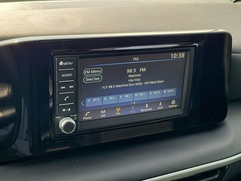 Used 2025 Nissan Kicks S FWD image 25