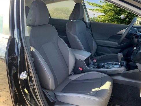 Certified 2025 Subaru Impreza 2.0i image 26