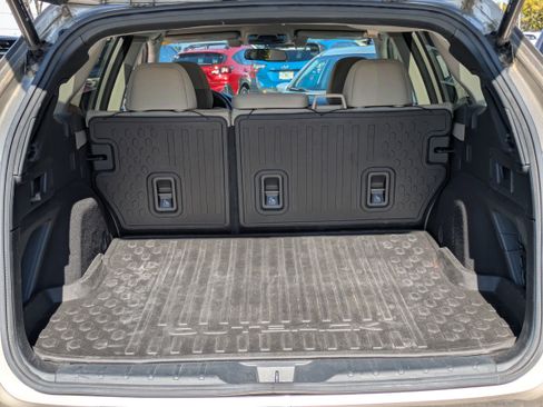 Used 2020 Subaru Outback Premium image 13