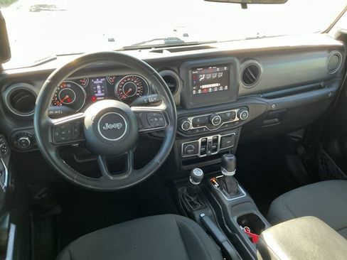 Used 2022 Jeep Gladiator Sport AWD/4WD image 13