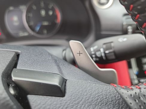 Certified 2025 Lexus IS 350 F Sport image 34