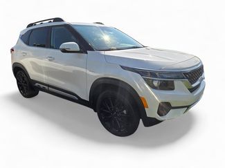 Used 2022 Kia Seltos Nightfall Edition image 1