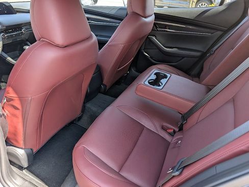 Certified 2025 MAZDA MAZDA3 Carbon image 20