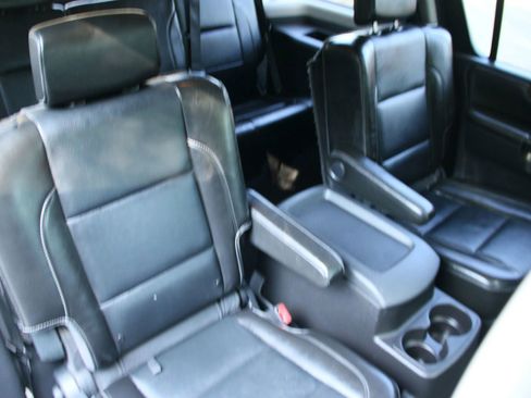 Used 2011 Nissan Armada Platinum w/ 2nd Row Captain Seat Pkg AWD/4WD image 22