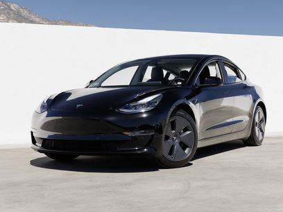 Used 2021 Tesla Model 3 Standard Range Plus