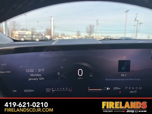 Used 2025 Buick Envision Preferred image 30