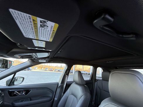 New 2025 Subaru Forester Limited image 34