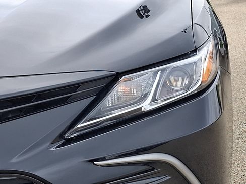Used 2024 Toyota Camry LE w/ Convenience Package FWD image 9