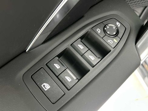 New 2026 BMW X1 xDrive28i w/ Technology Package image 15