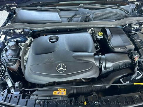 Used 2019 Mercedes-Benz GLA 250 4MATIC image 58