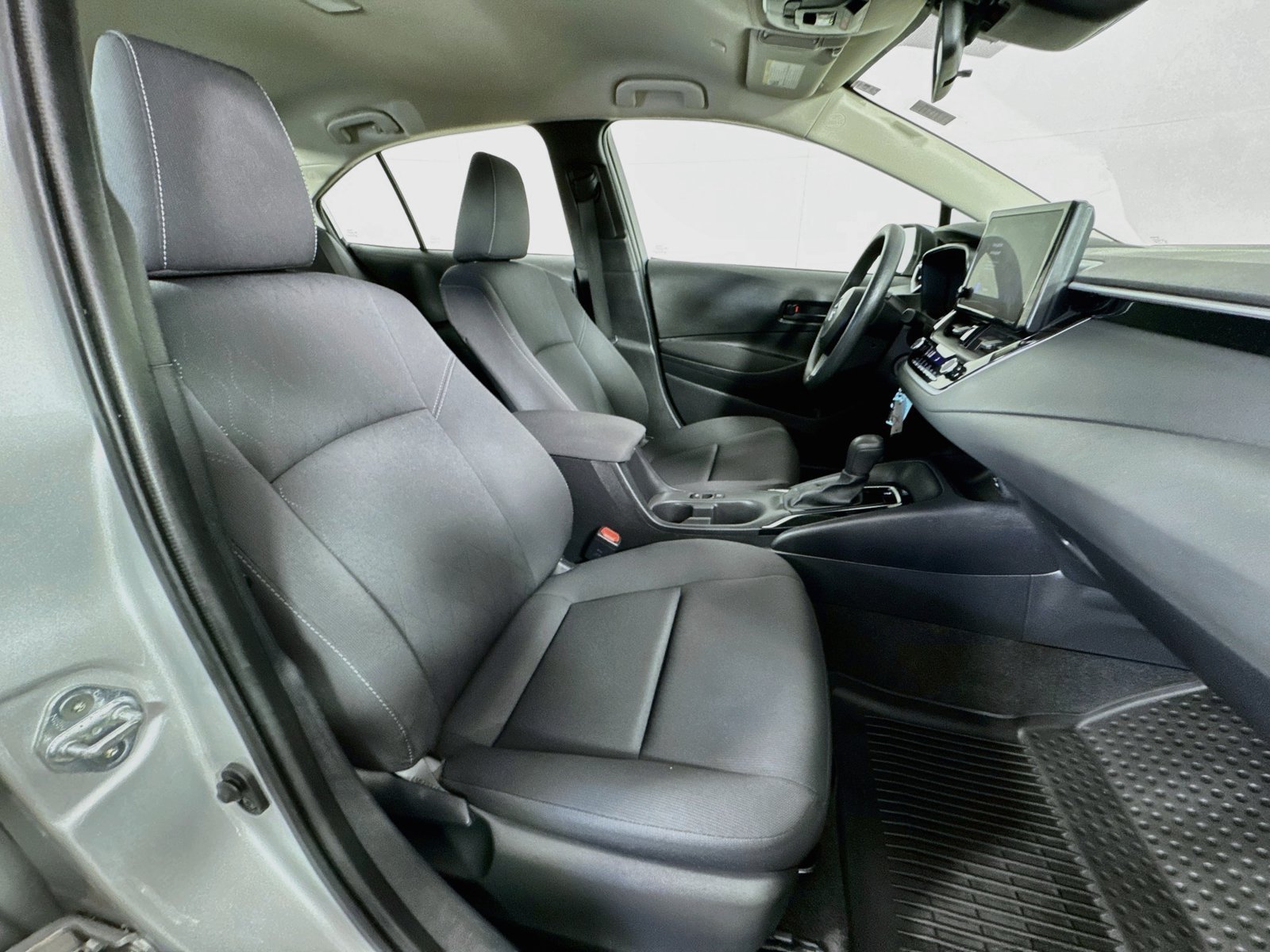 Certified 2023 Toyota Corolla LE FWD image 23