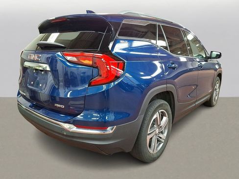 Used 2021 GMC Terrain SLT w/ Infotainment Package II image 4