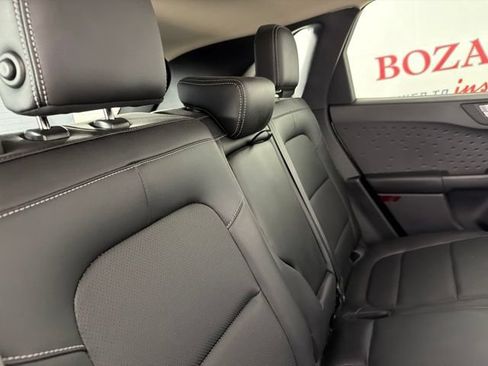 Used 2020 Ford Escape SE Sport FWD image 18