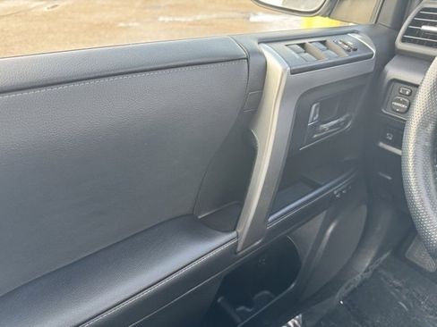 Certified 2024 Toyota 4Runner Limited image 35