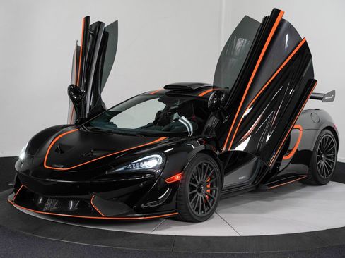 Used 2020 McLaren 620R image 7