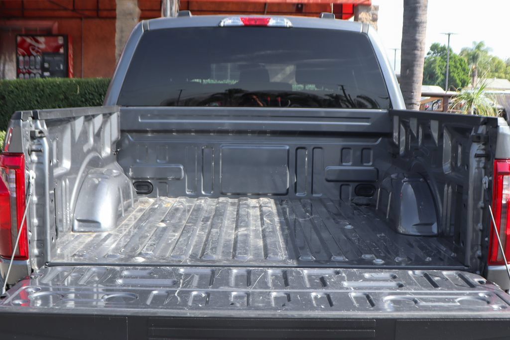 Used 2025 Ford F150 XLT w/ Equipment Group 301A Standard AWD/4WD image 8