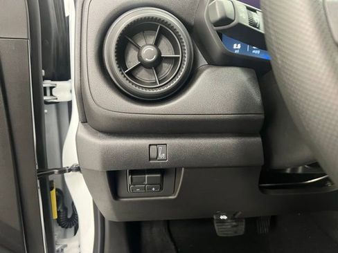 New 2026 Chevrolet Colorado Trail Boss AWD/4WD image 12