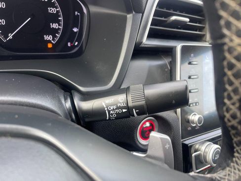 Used 2019 Honda Insight Touring image 24