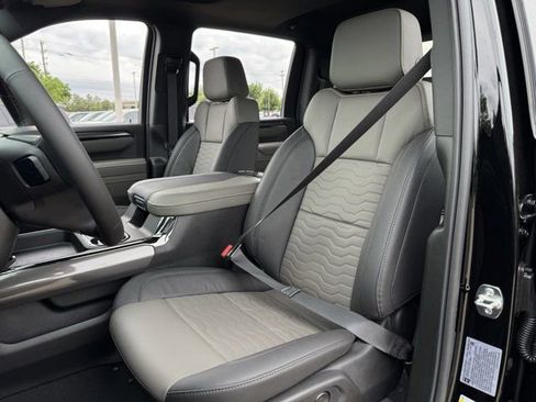 New 2026 Chevrolet Silverado 2500 ZR2 AWD/4WD image 22