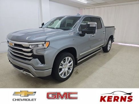 Used 2025 Chevrolet Silverado 1500 High Country w/ High Country Premium Package image 1