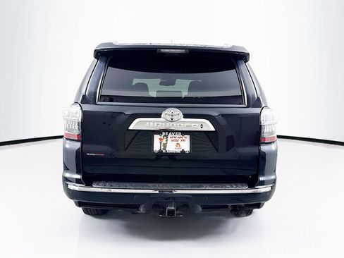 Used 2021 Toyota 4Runner Limited image 8