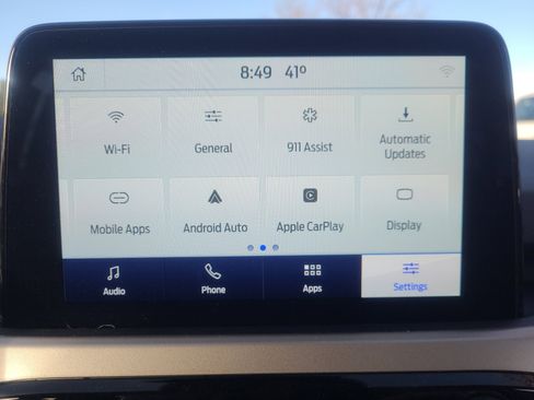 Used 2020 Ford Escape SE image 26