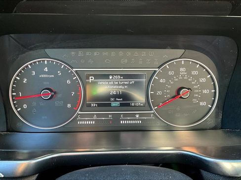Used 2022 Kia Sorento LX AWD/4WD image 14