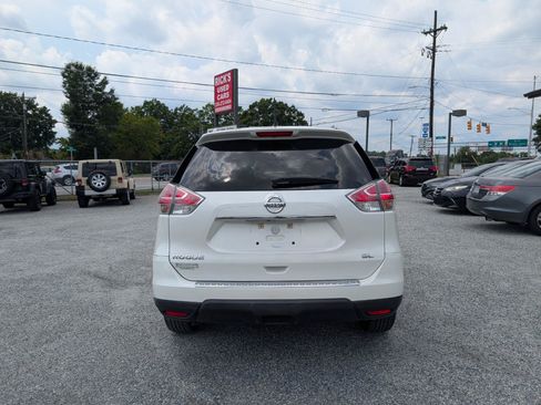 Used 2015 Nissan Rogue SL FWD image 8