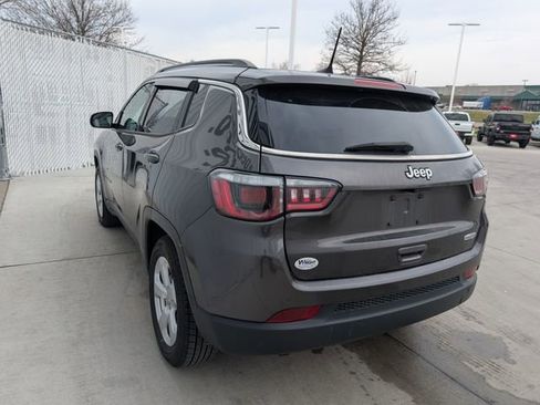 Used 2020 Jeep Compass Latitude w/ Cold Weather Group image 12