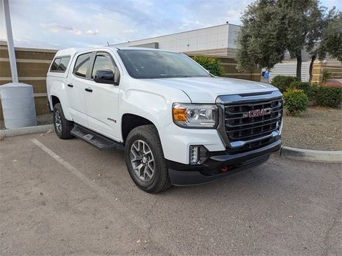 Used 2022 GMC Canyon AT4 w/ Trailering Package image 5