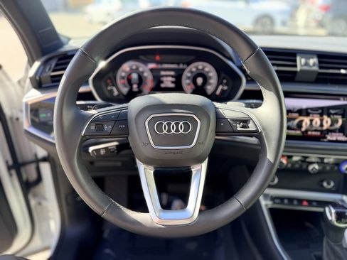 Certified 2024 Audi Q3 2.0T Premium Plus image 29